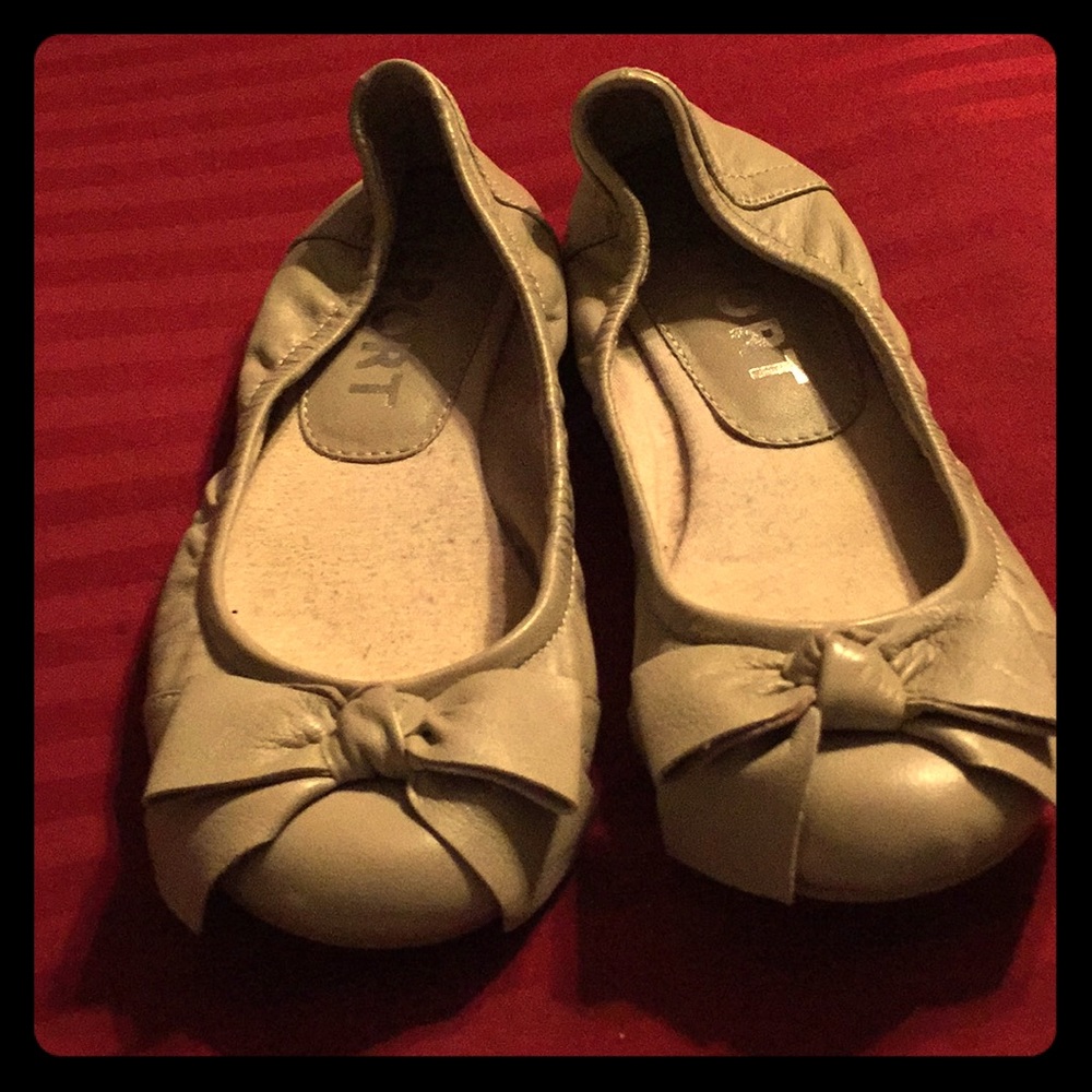 Tan shoes